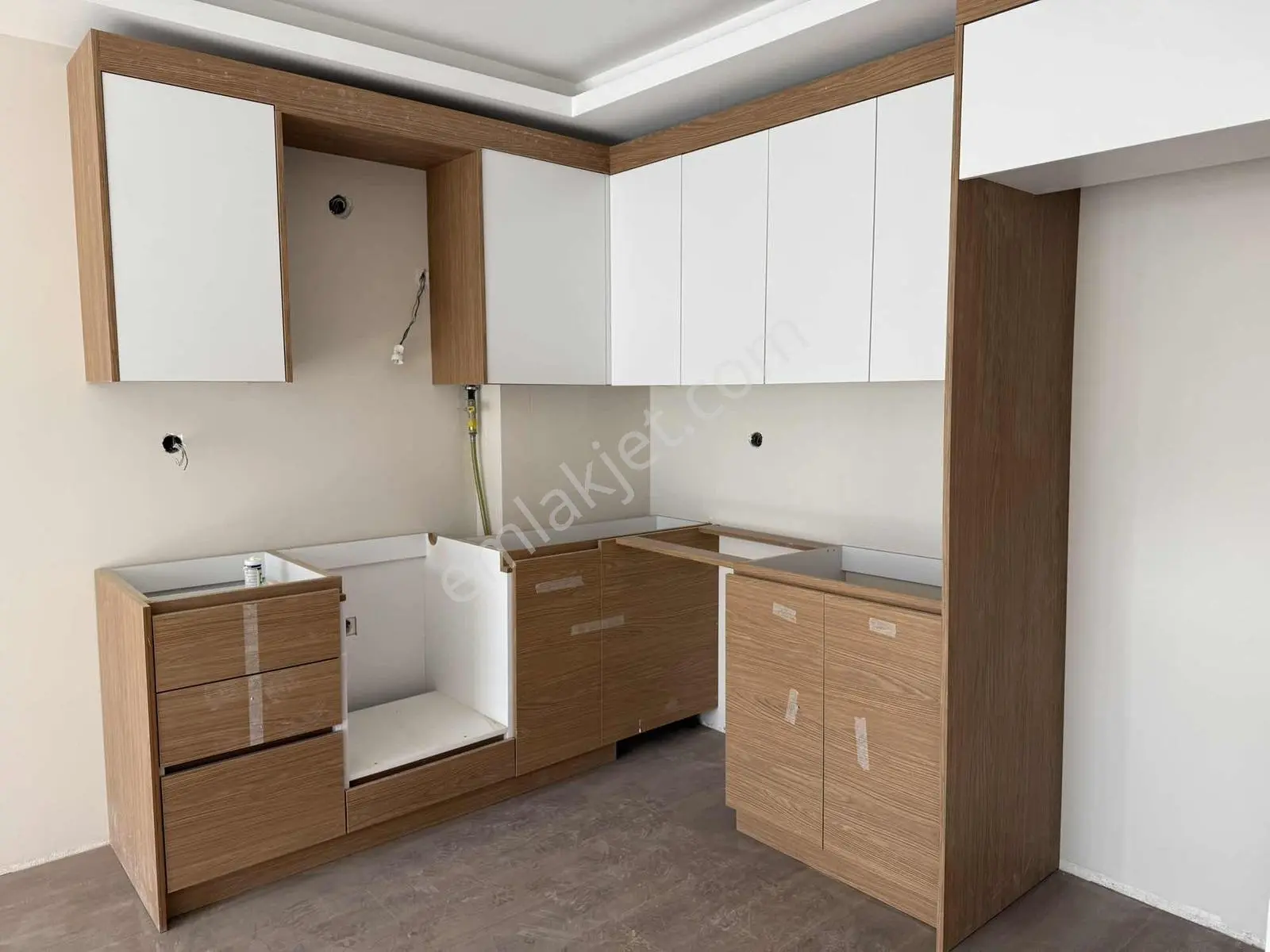Cb Başrol Yıldırım Arabayatağı Satılık 1+1 Daire — fotoğraf 5