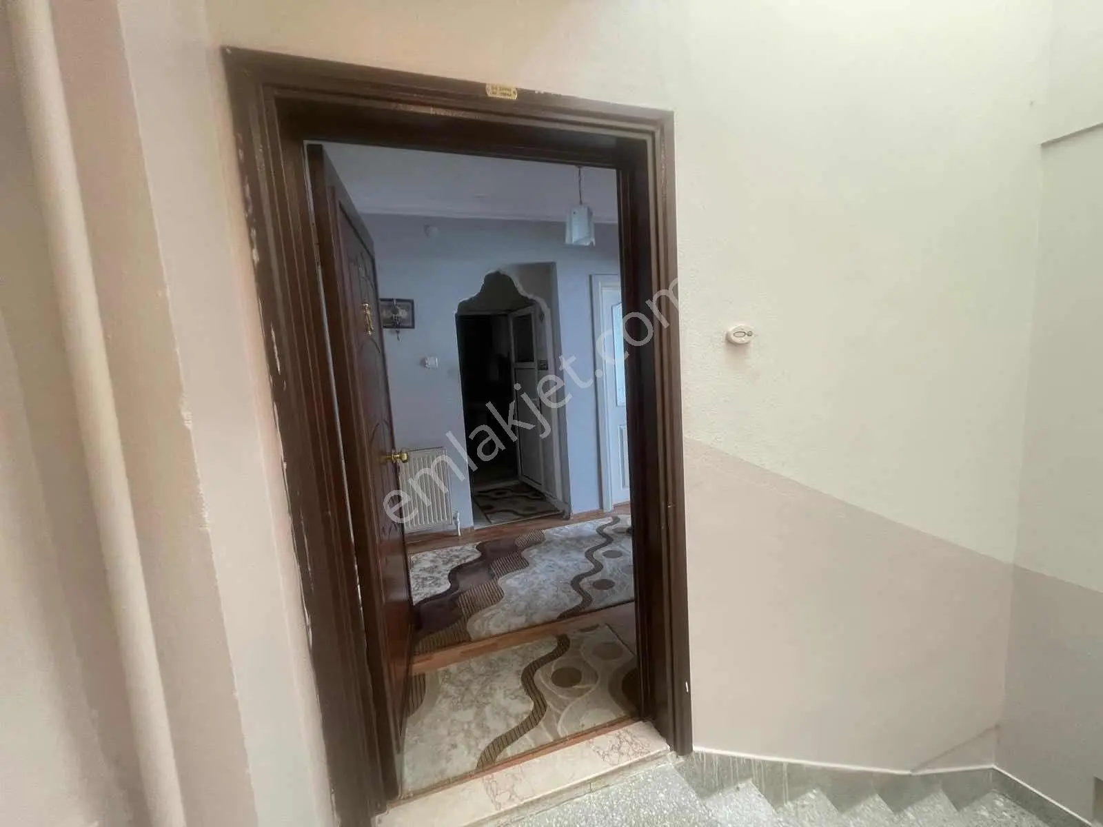 Cb Başrolden Selimzade'de Çift Cephe 2+1 Satılık — fotoğraf 2