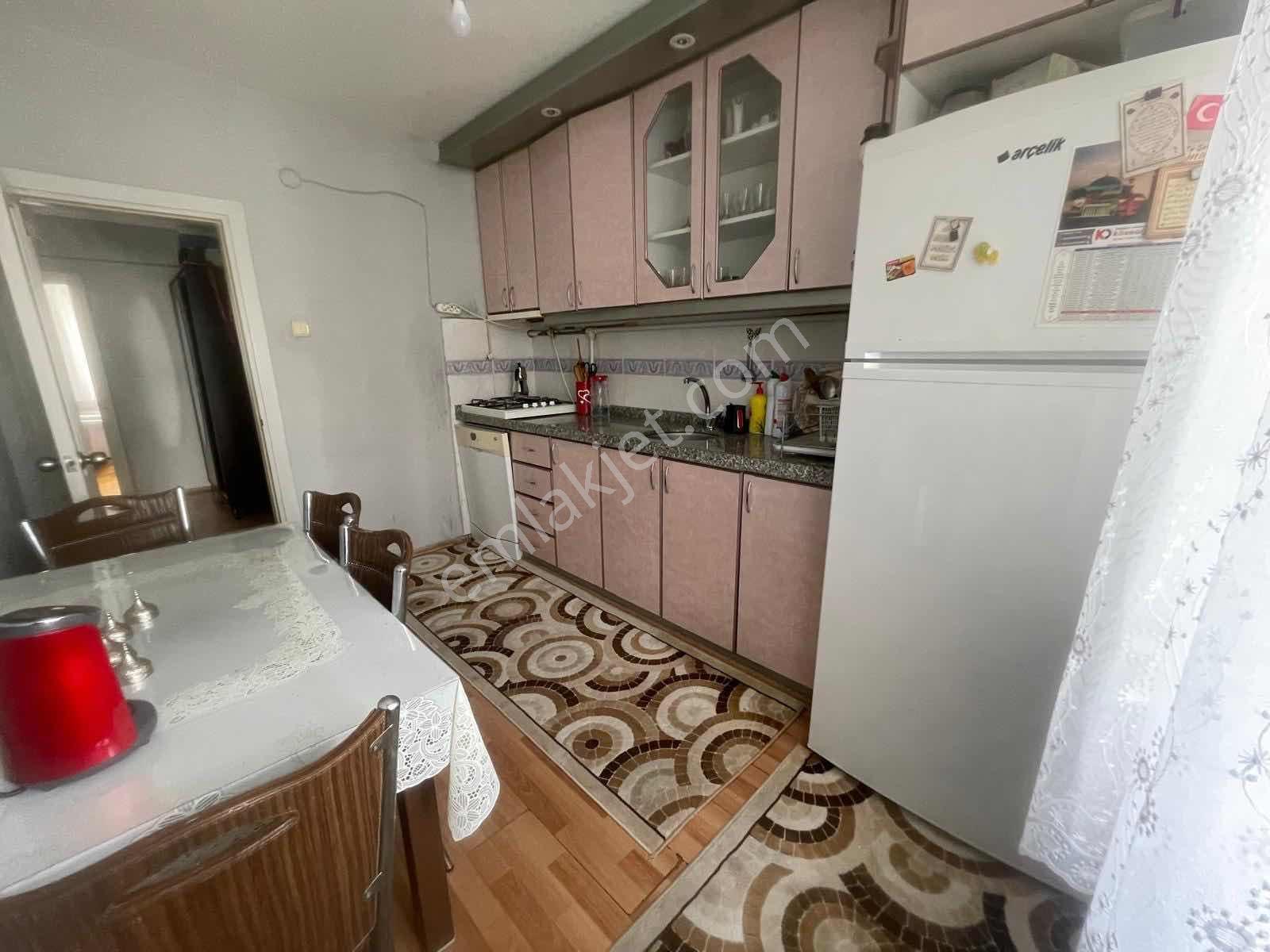 Cb Başrolden Selimzade'de Çift Cephe 2+1 Satılık — fotoğraf 8