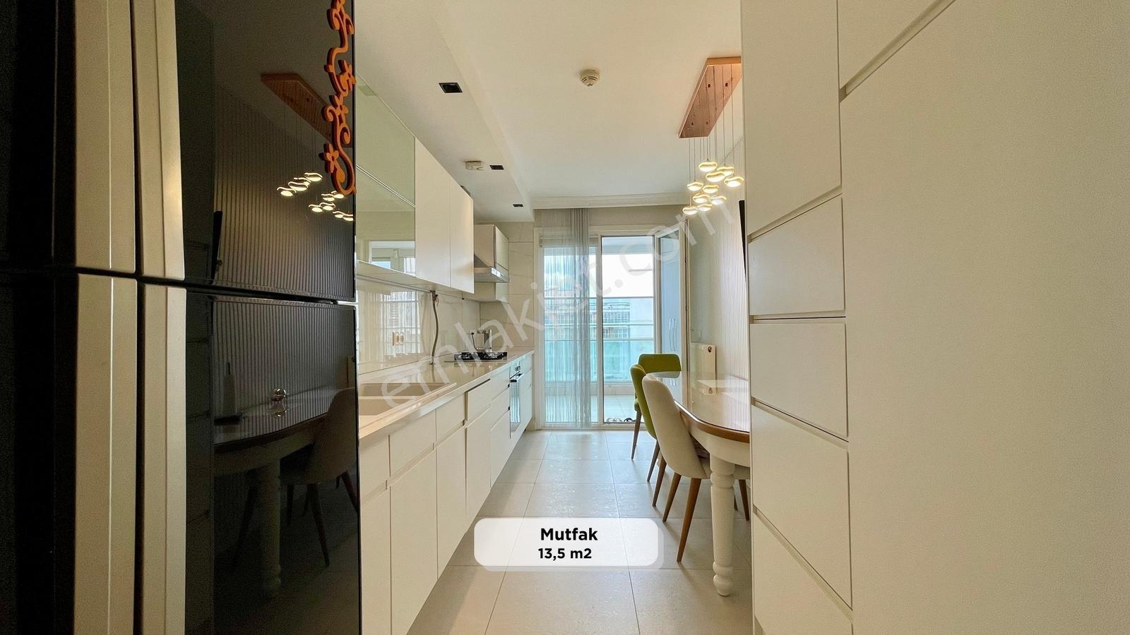 Başrol'den Korupark Terrace'da Full Eşyalı 3+1 220 M² Lüks Daire — fotoğraf 8
