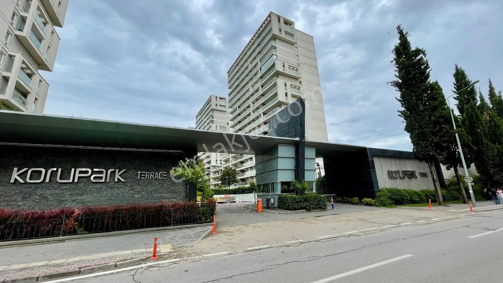 Başrol'den Korupark Terrace'da Full Eşyalı 3+1 220 M² Lüks Daire — fotoğraf 35