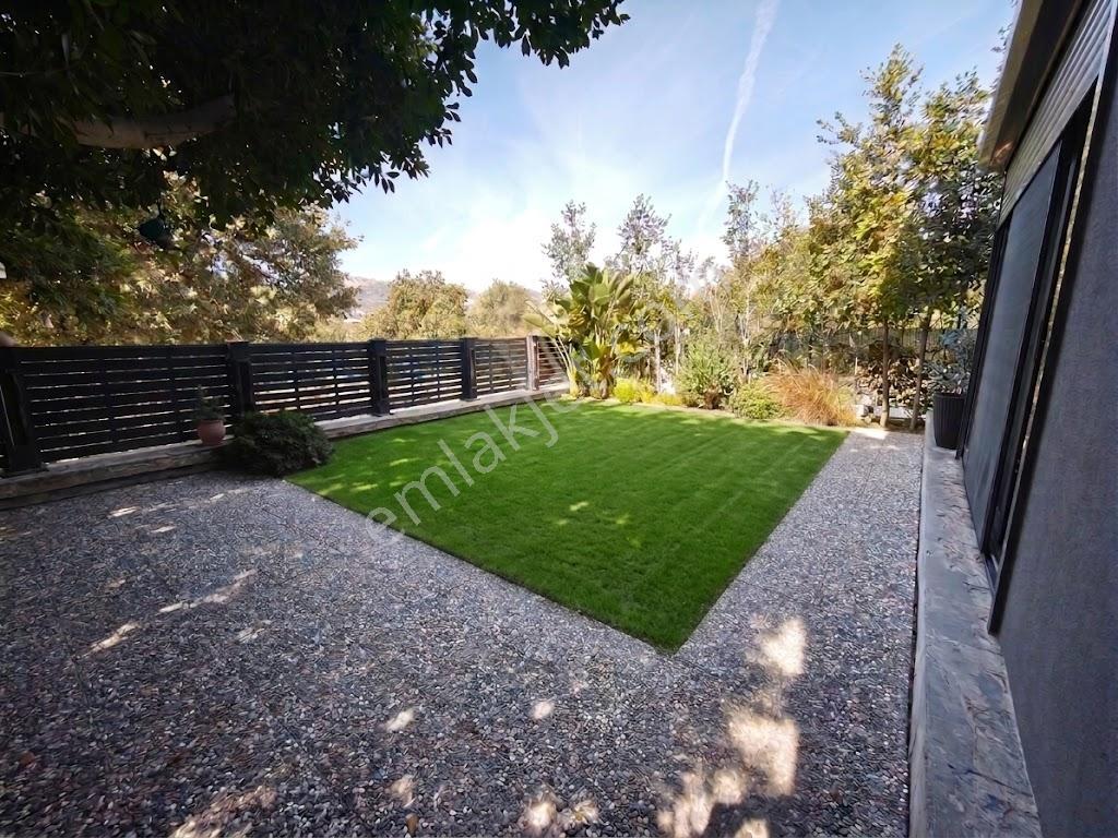 Midtown Awm'ye 2 Dk Mesafede 2+1 Büyük Bahçeli Daire ! — fotoğraf 14
