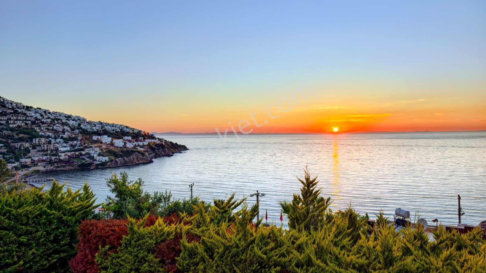 Yalıkavak Marinaya Yakın Panaromik Deniz Ve Gün Batımı Manzaralı — fotoğraf 25