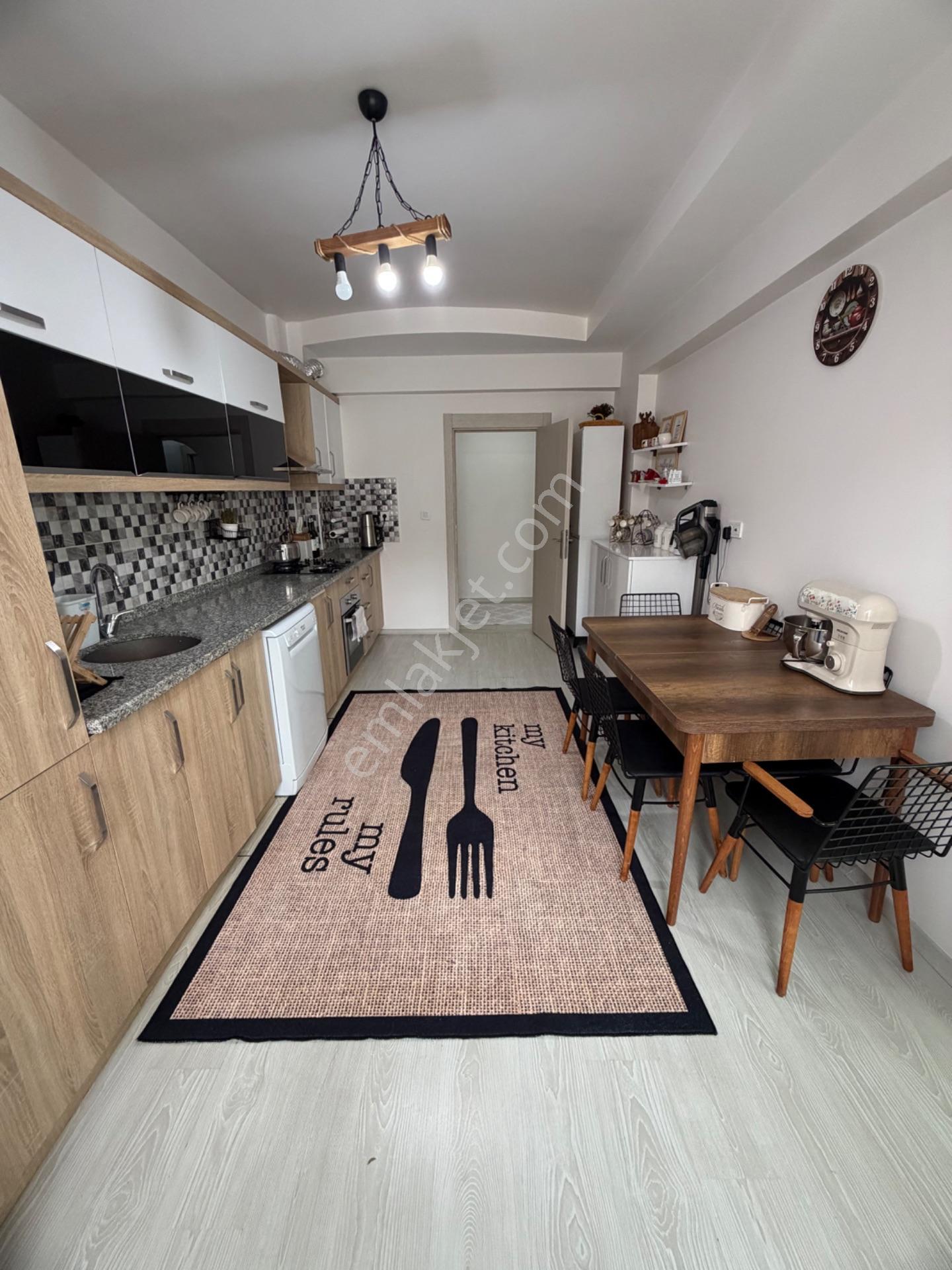 Selçuk Mahallesi 2+1 Geniş Balkonlu Satılık Daire — fotoğraf 8