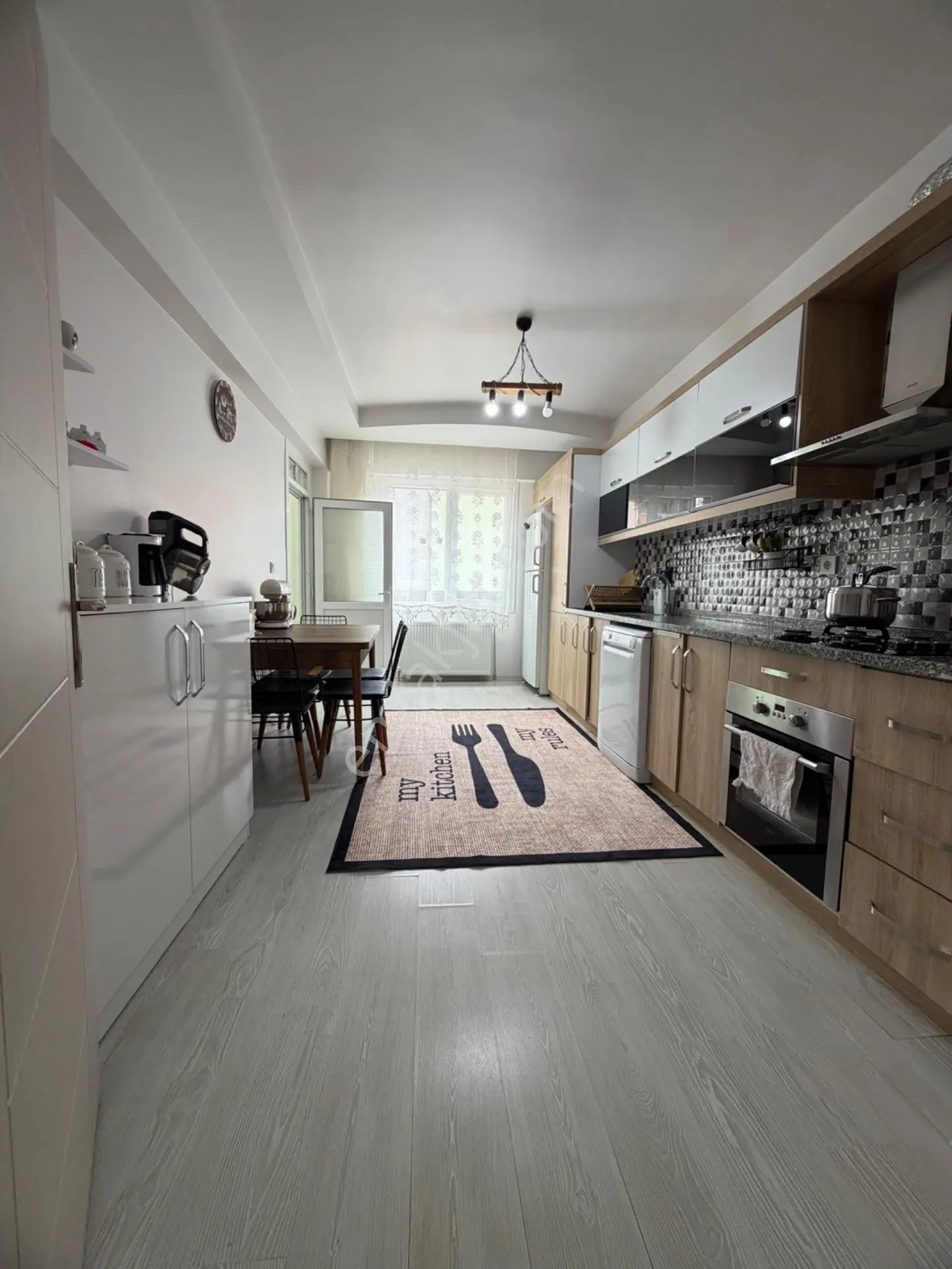 Selçuk Mahallesi 2+1 Geniş Balkonlu Satılık Daire — fotoğraf 9