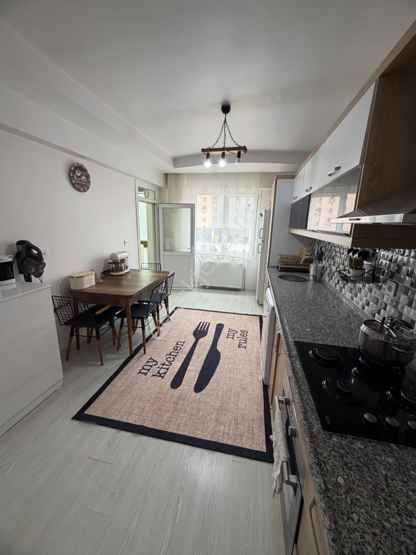 Selçuk Mahallesi 2+1 Geniş Balkonlu Satılık Daire — fotoğraf 10