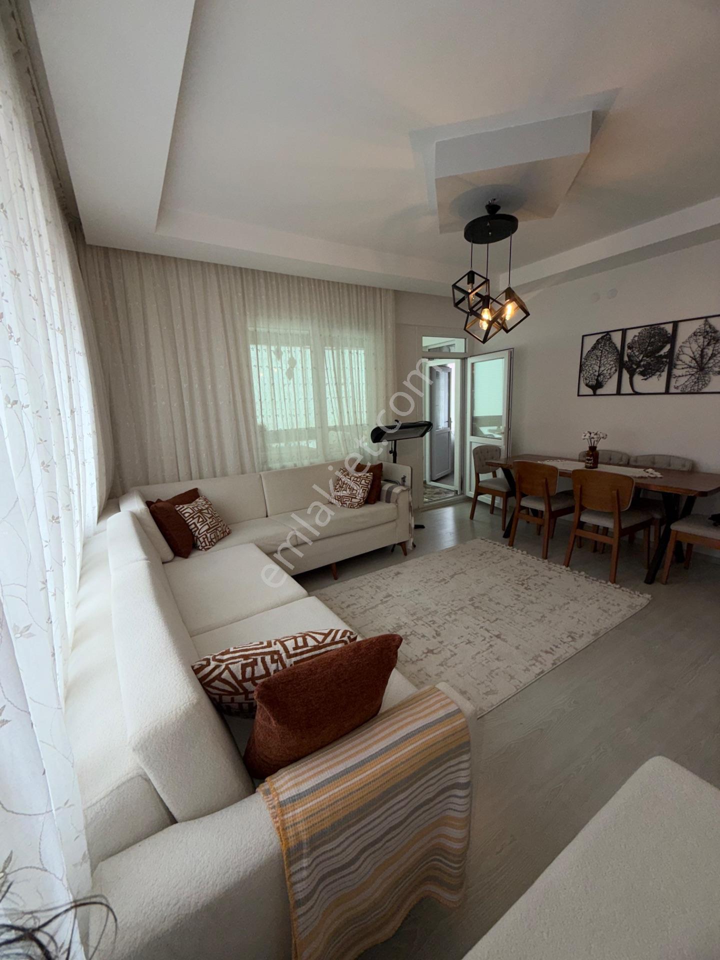 Selçuk Mahallesi 2+1 Geniş Balkonlu Satılık Daire — fotoğraf 19