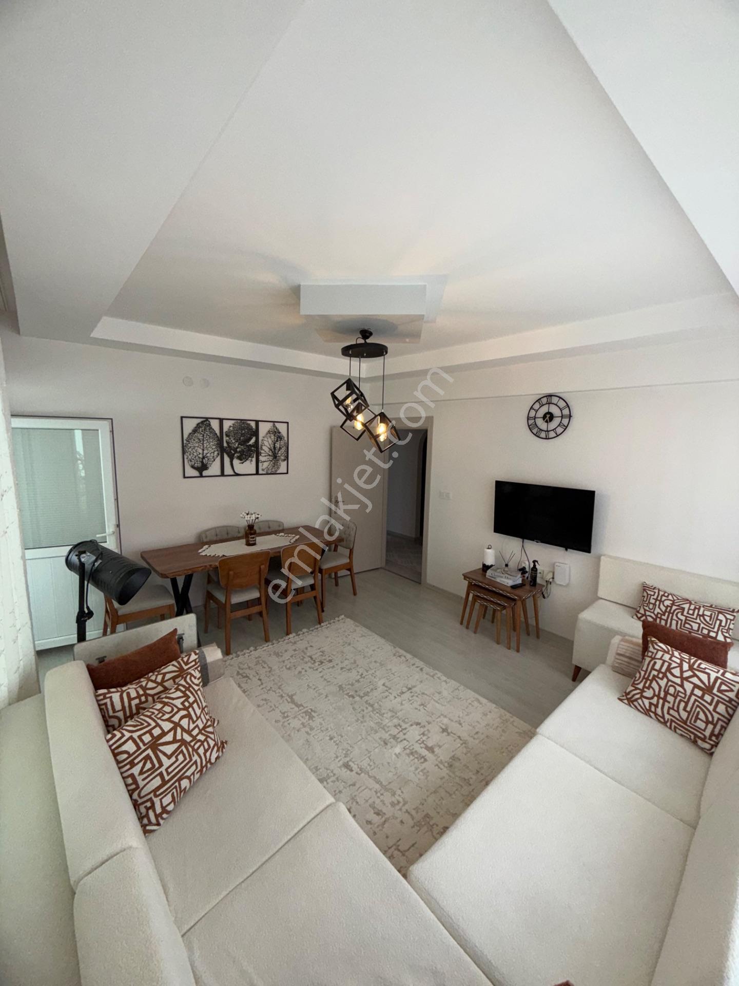 Selçuk Mahallesi 2+1 Geniş Balkonlu Satılık Daire — fotoğraf 21