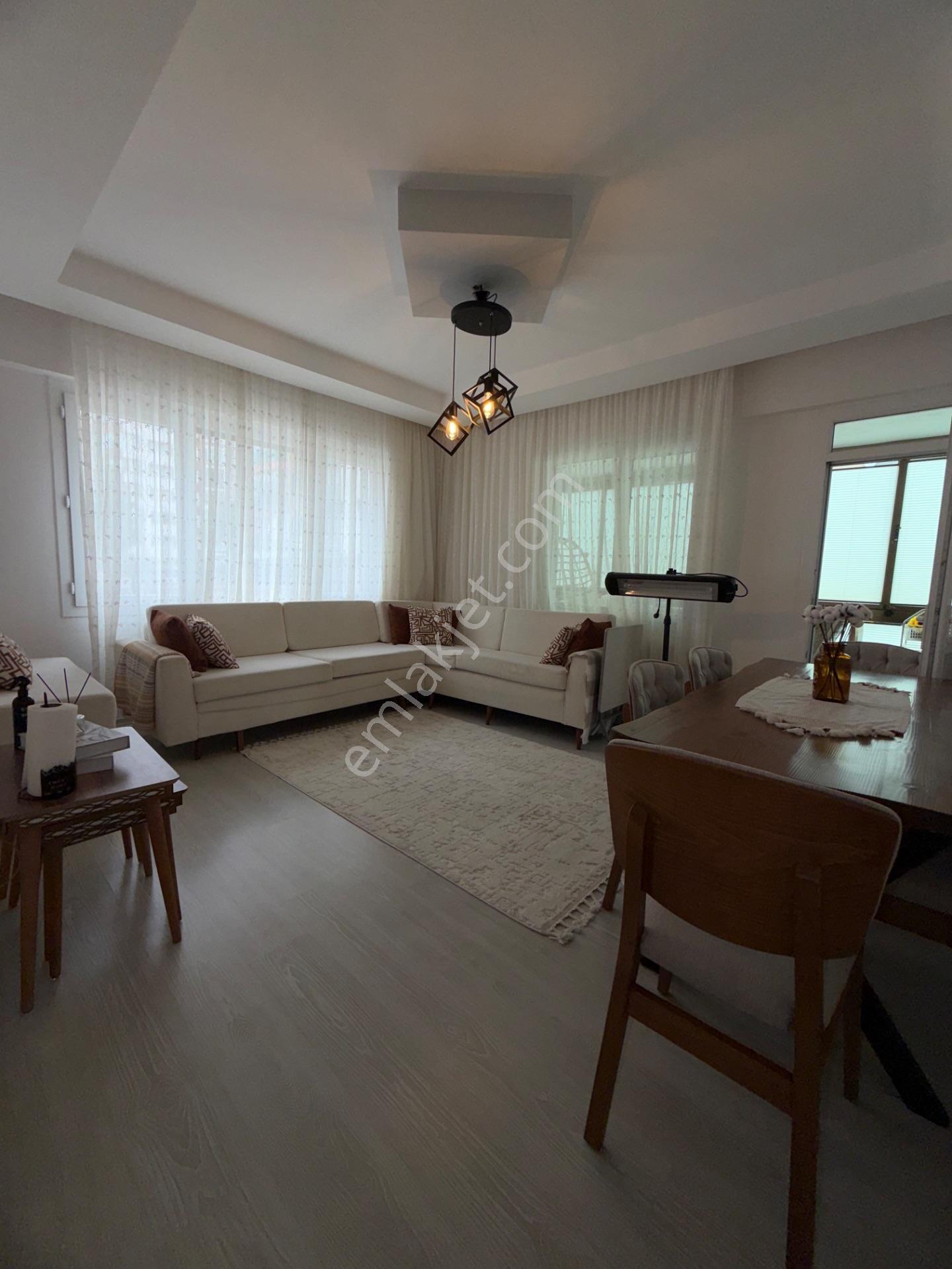 Selçuk Mahallesi 2+1 Geniş Balkonlu Satılık Daire — fotoğraf 23