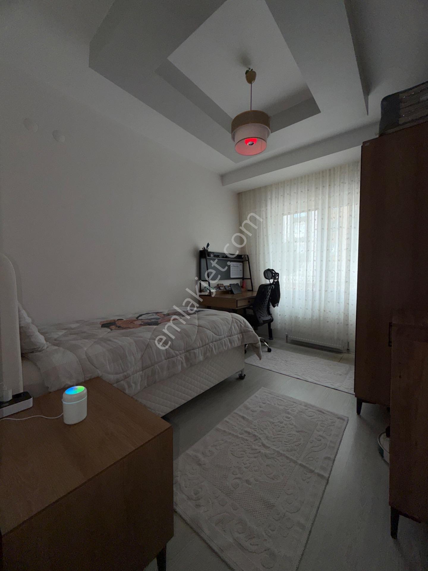 Selçuk Mahallesi 2+1 Geniş Balkonlu Satılık Daire — fotoğraf 24