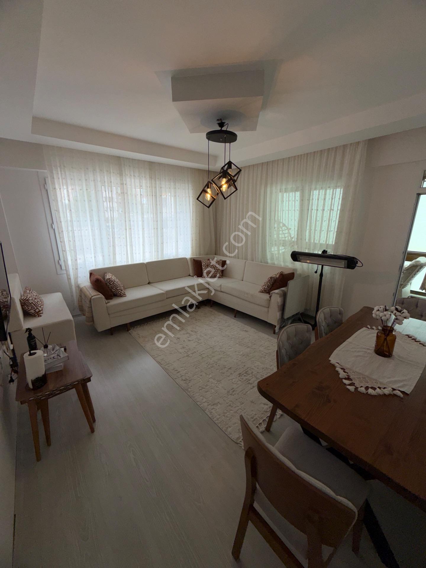 Selçuk Mahallesi 2+1 Geniş Balkonlu Satılık Daire — fotoğraf 25
