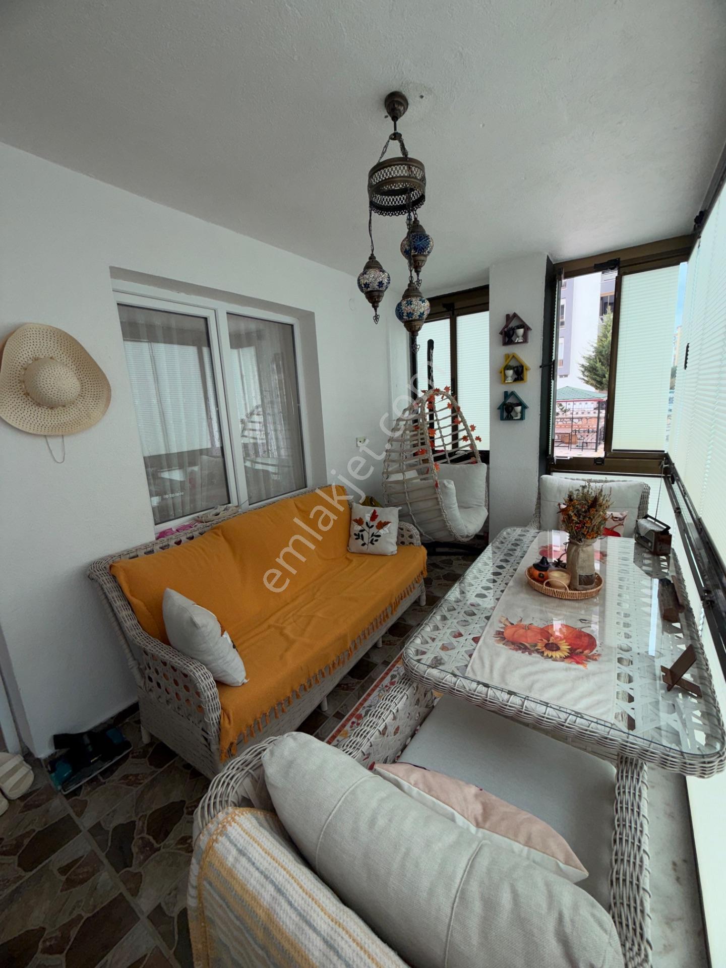 Selçuk Mahallesi 2+1 Geniş Balkonlu Satılık Daire — fotoğraf 28