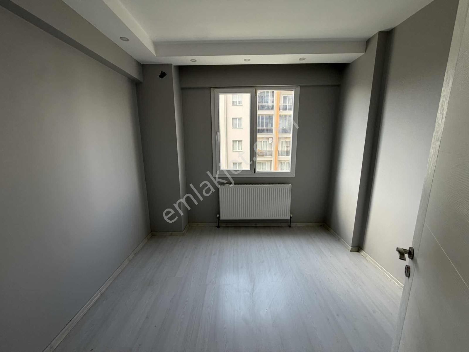 Yeşilmahallede Site İcerisinde 3+1 Satılık Daire — fotoğraf 10