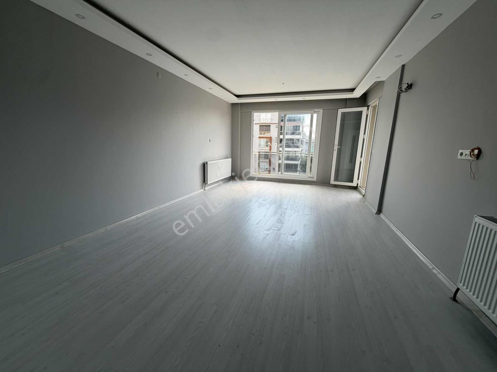 Yeşilmahallede Site İcerisinde 3+1 Satılık Daire — fotoğraf 14