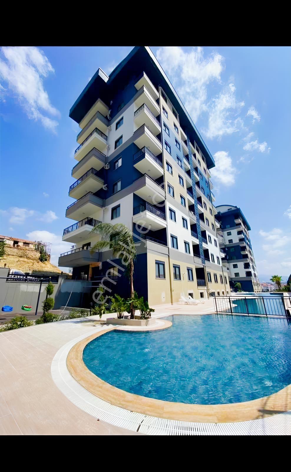 Payallarda Lüks Site İçerisinde Satılık 1+1 Daire