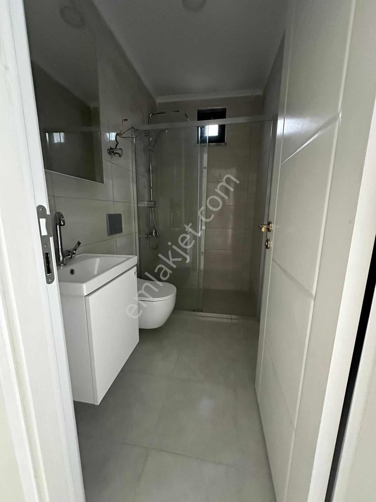 Payallarda Lüks Site İçerisinde Satılık 1+1 Daire — fotoğraf 20