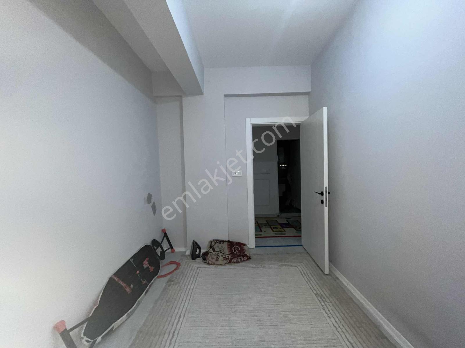Ze/max'tan Namıkkemal Mah.iskanlı Yüksek Giriş 2+1 Satılık Daire — fotoğraf 9