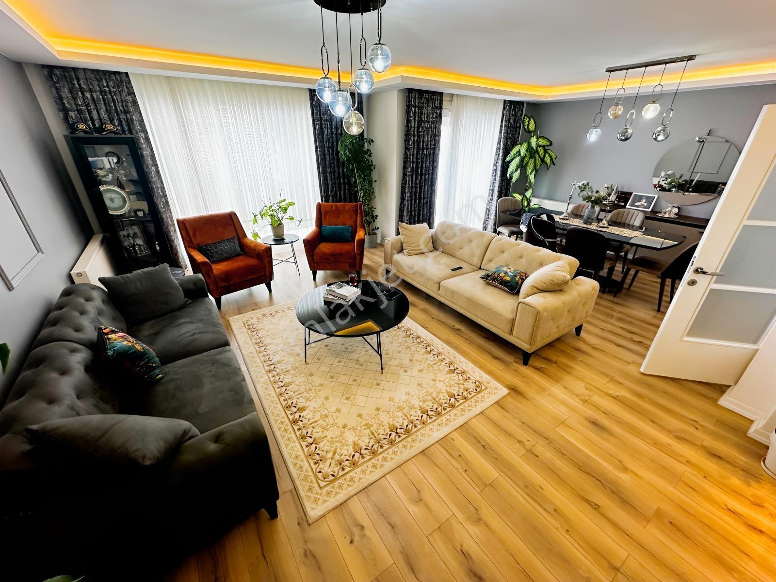 Ege'den ▌geniş Ve Konforlu - 5,5 Oda + 1 Salon Dubleks — fotoğraf 8