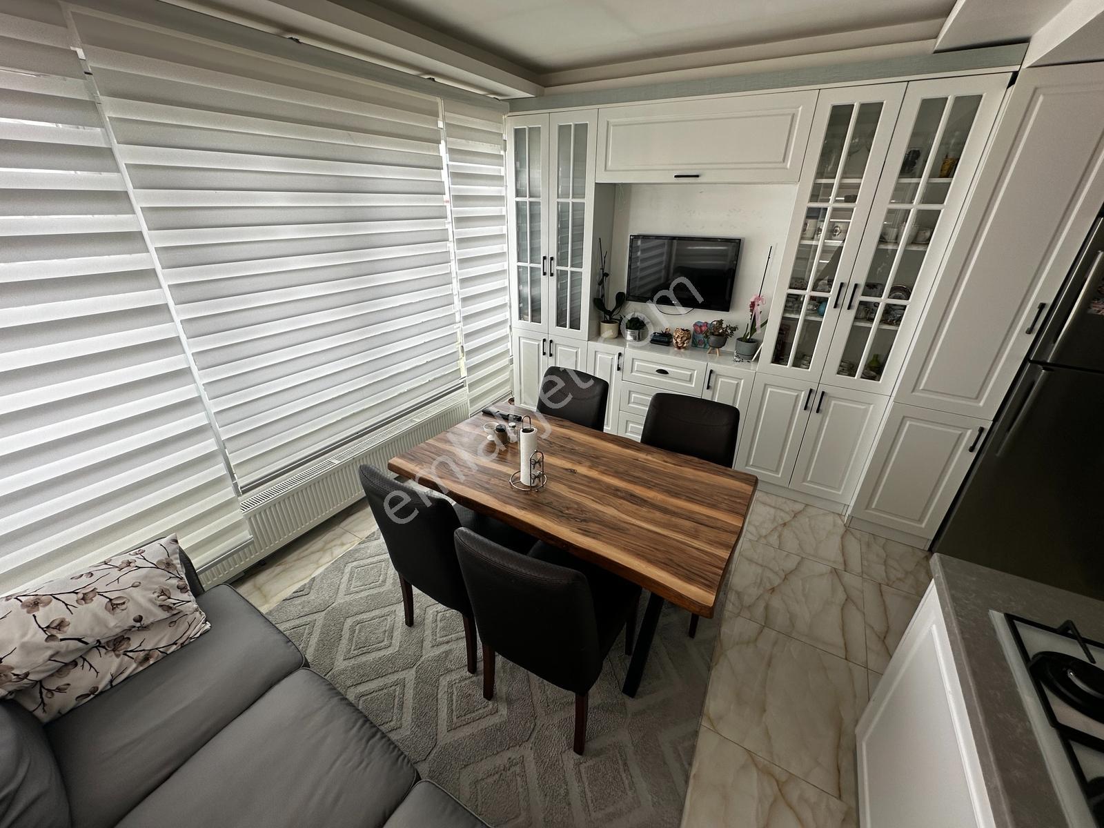 Ege'den ▌geniş Ve Konforlu - 5,5 Oda + 1 Salon Dubleks — fotoğraf 20
