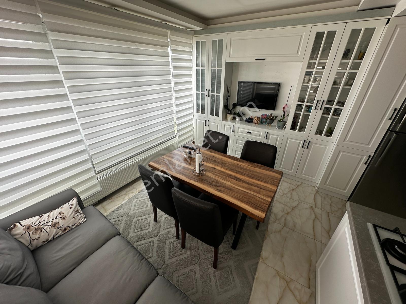 Ege'den ▌geniş Ve Konforlu - 5,5 Oda + 1 Salon Dubleks — fotoğraf 22