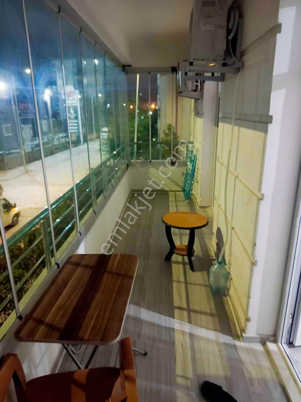Bağcılar Millet Bahçesi Karşısı Satılık 3+1 Daire