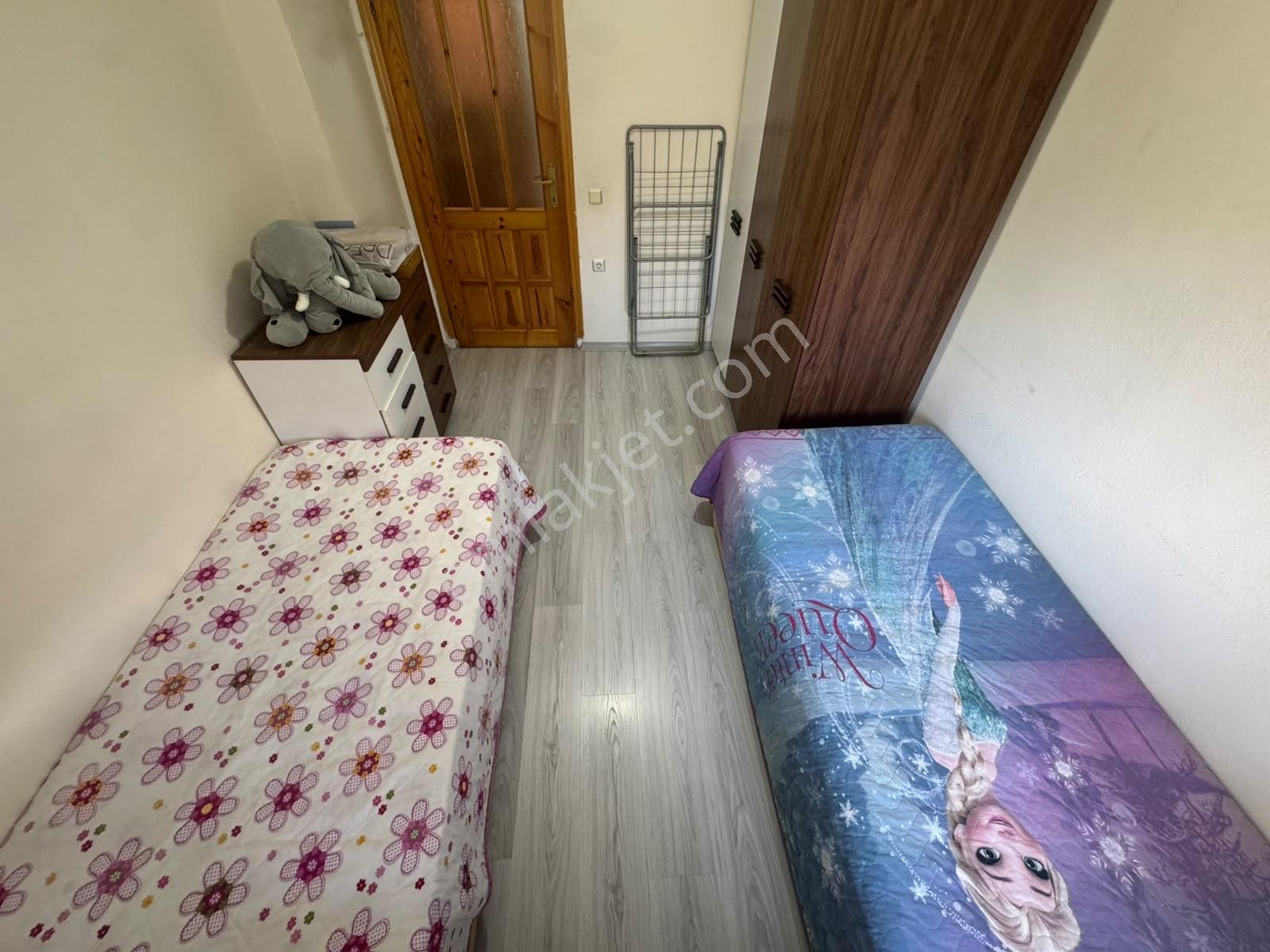 Sadece Kumsaldan Yüksek Kredili Fırsat Fiyatlı_3+1_geniş Daire!! — fotoğraf 19