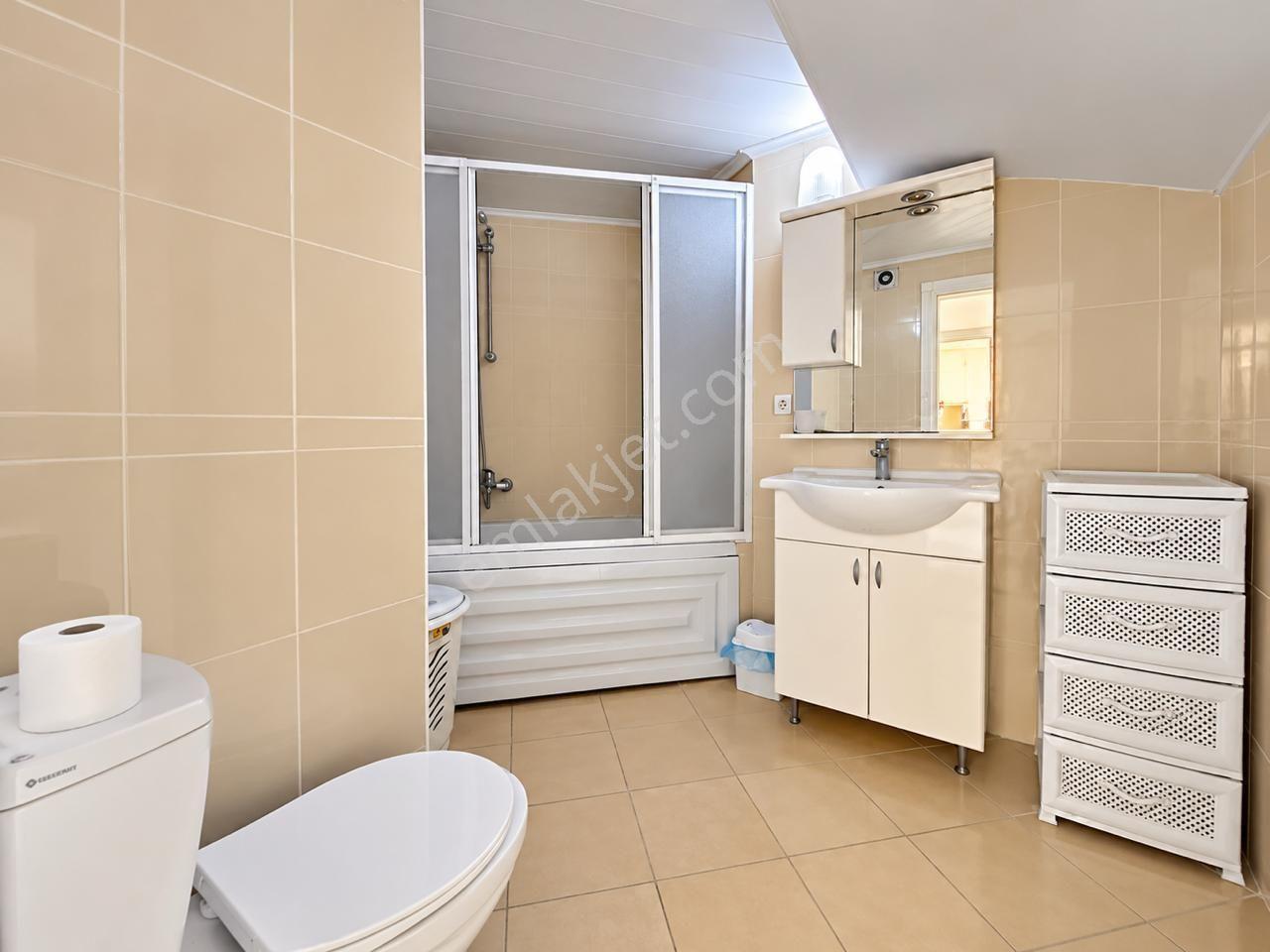 Didim'de Havuzlu Sitede Satılık 3+1 Eşyalı Dubleks Daire — fotoğraf 14