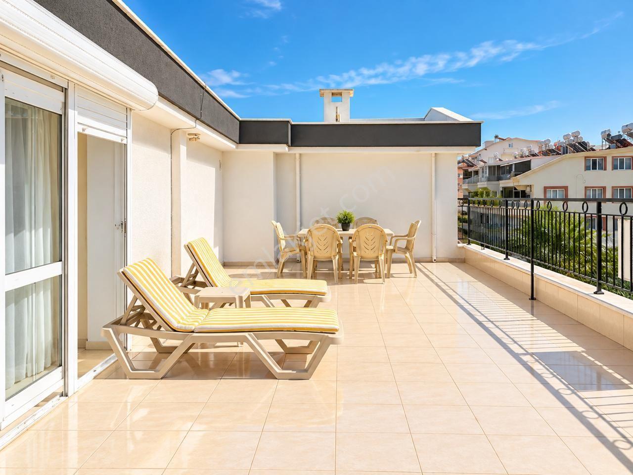 Didim'de Havuzlu Sitede Satılık 3+1 Eşyalı Dubleks Daire — fotoğraf 25