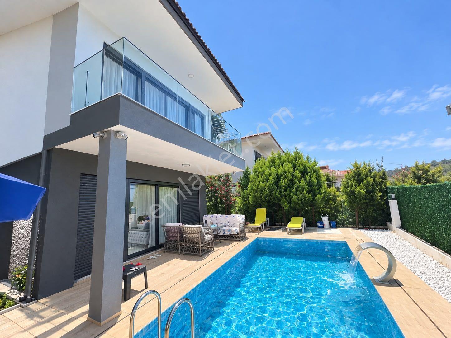 Davutlarda Özel Havuzlu Tek Müstakil Ful Eşyalı Bahçeli Villa — fotoğraf 6