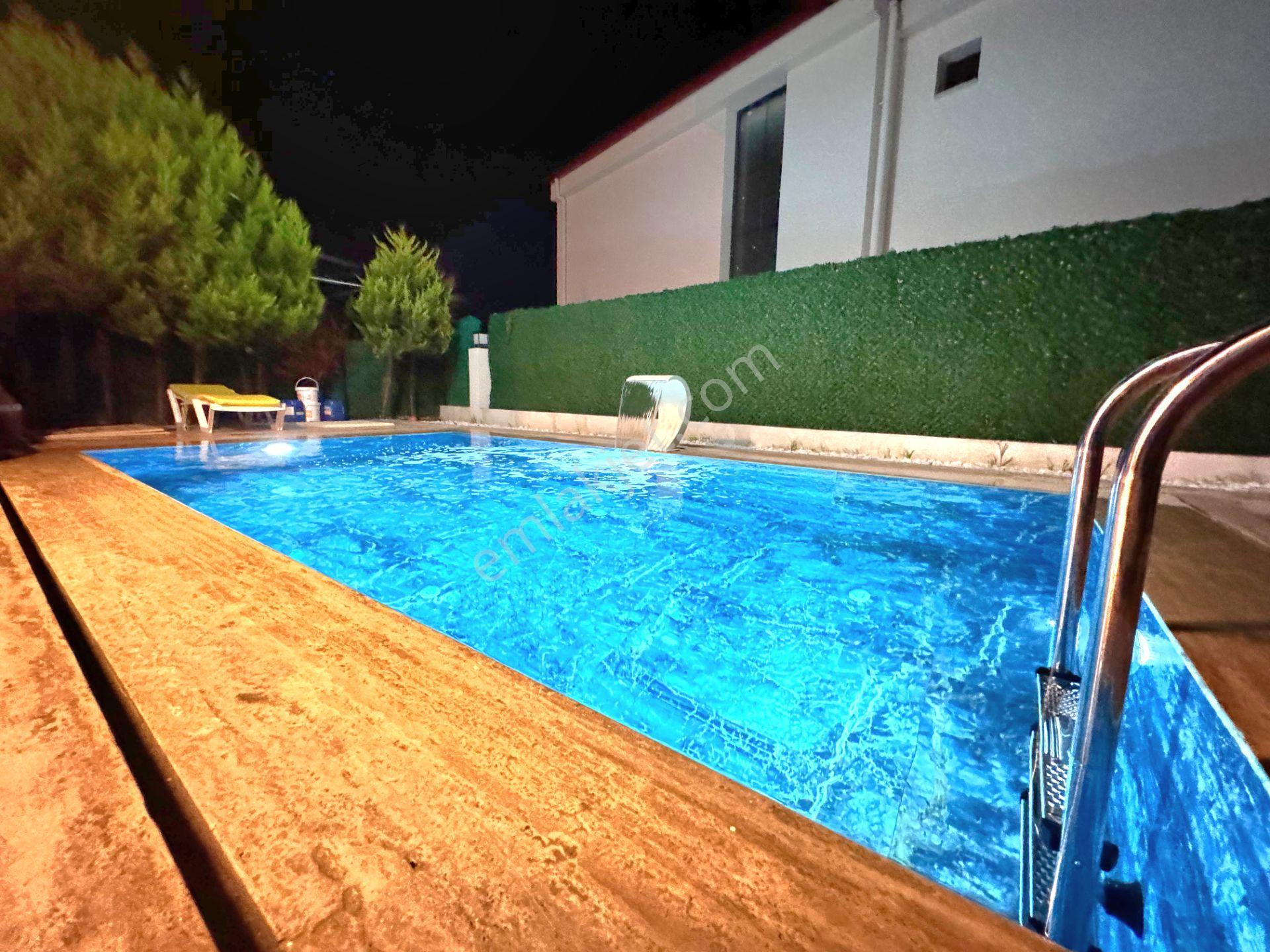 Davutlarda Özel Havuzlu Tek Müstakil Ful Eşyalı Bahçeli Villa — fotoğraf 7