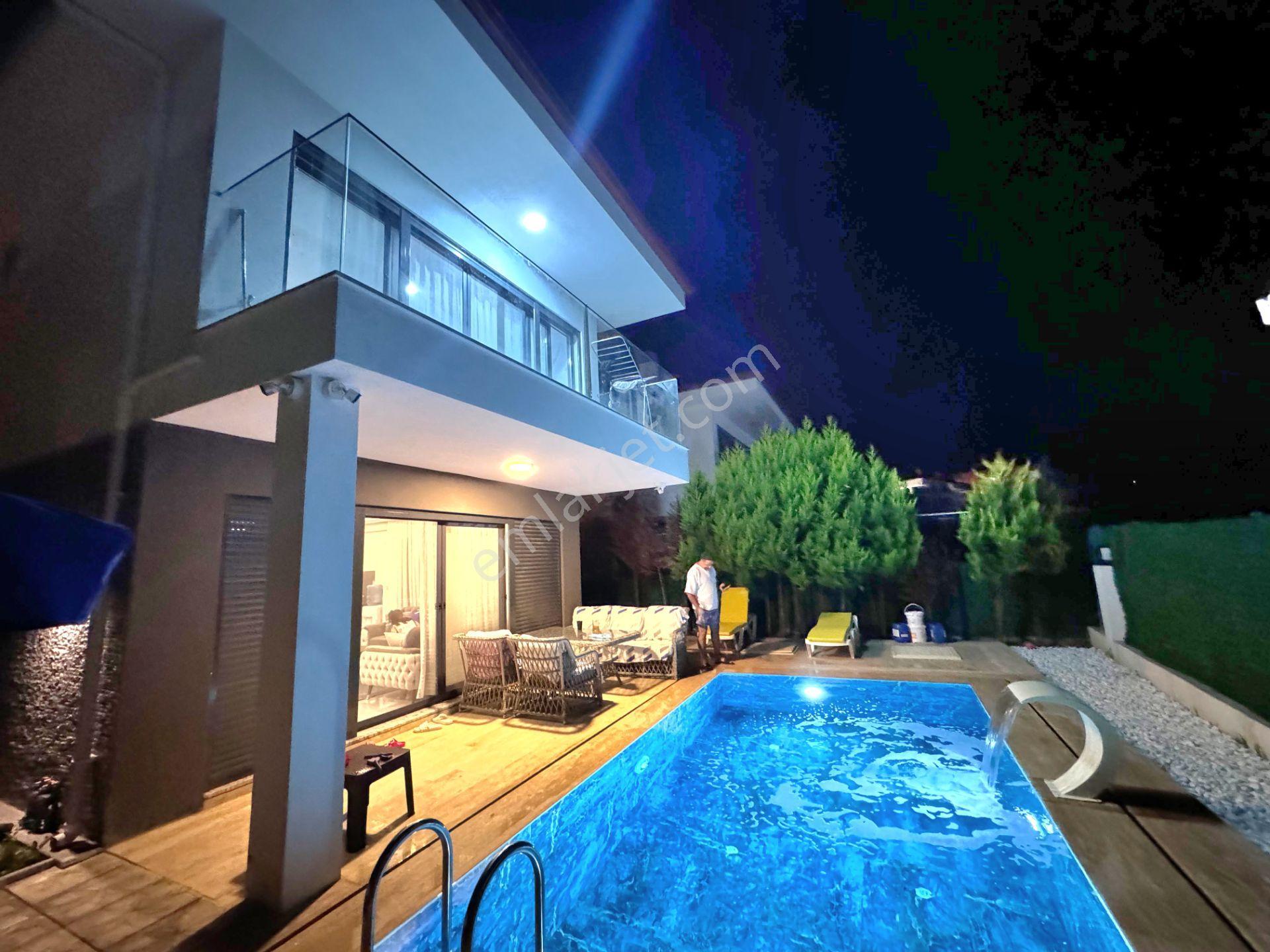 Davutlarda Özel Havuzlu Tek Müstakil Ful Eşyalı Bahçeli Villa — fotoğraf 10