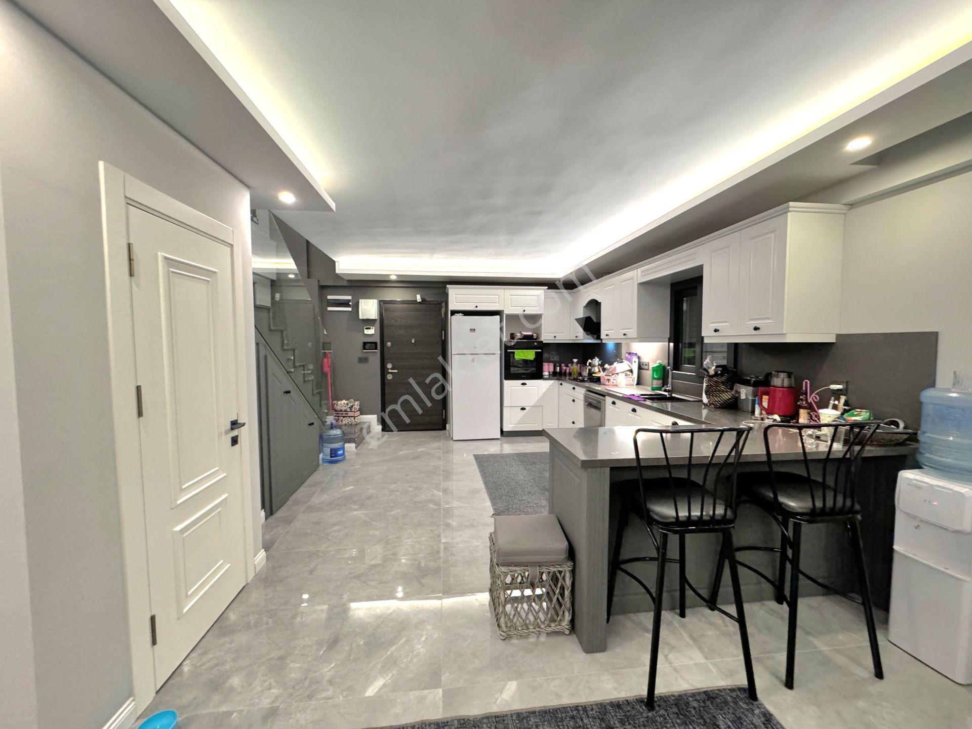 Davutlarda Özel Havuzlu Tek Müstakil Ful Eşyalı Bahçeli Villa — fotoğraf 35