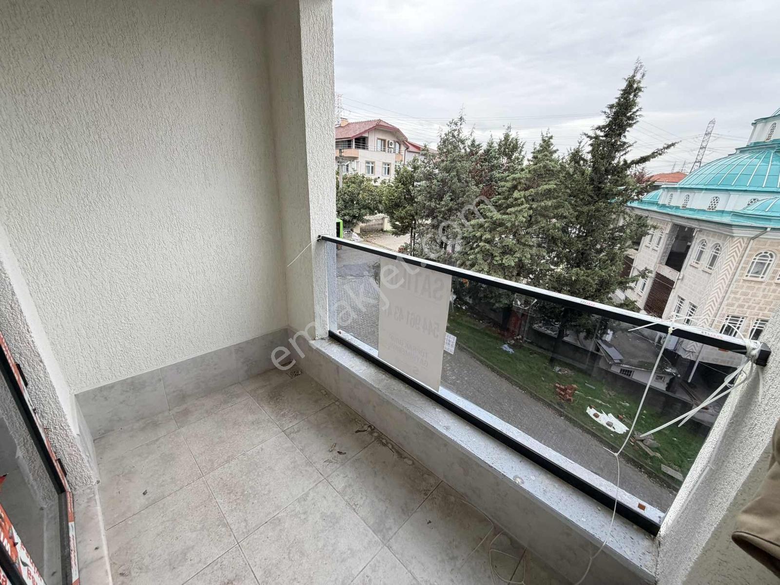 Toprak Gruptan Site İçi Sıfır 2+1 İskanlı Kapalı Otoparklı — fotoğraf 22
