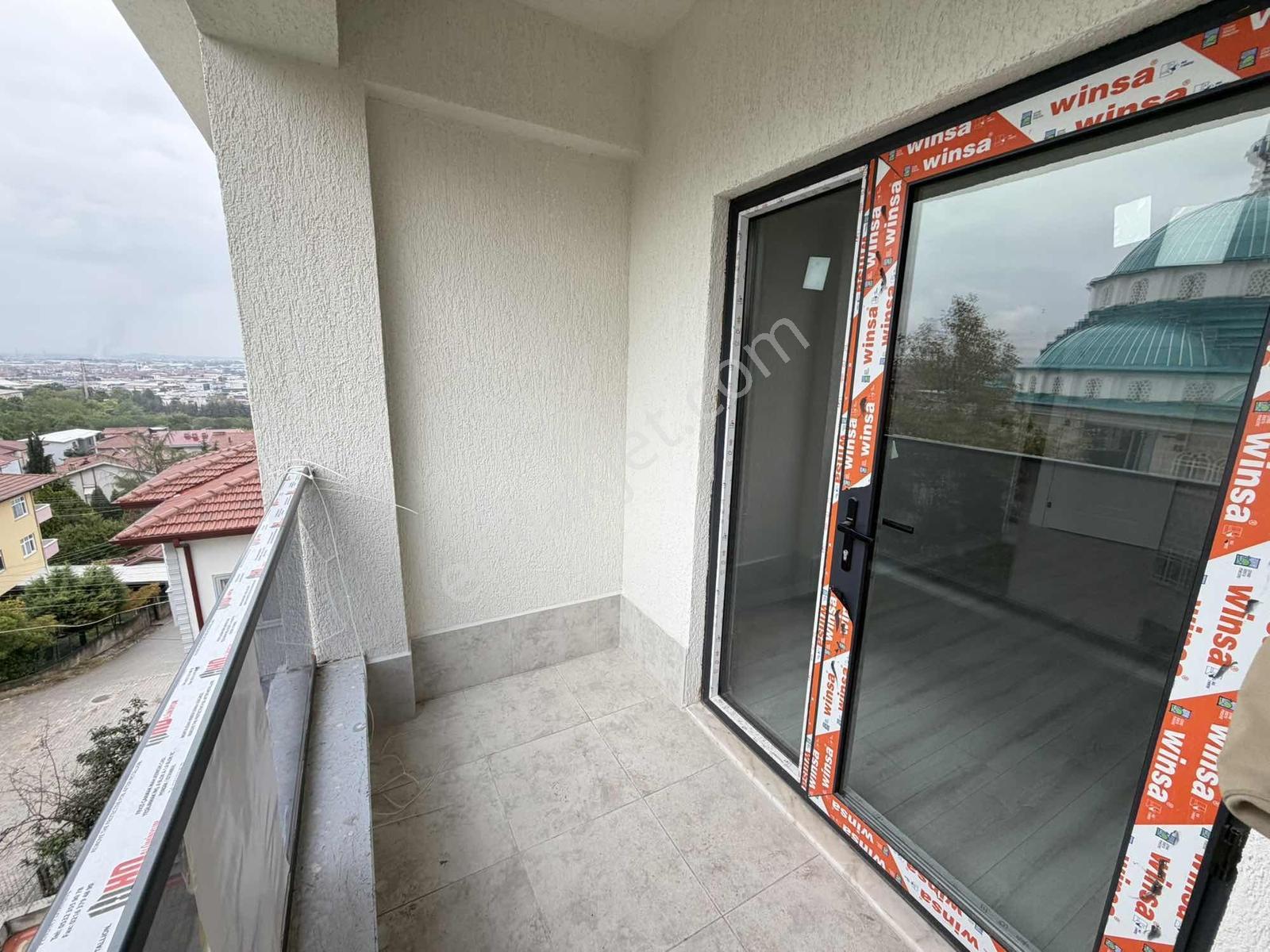 Toprak Gruptan Site İçi Sıfır 2+1 İskanlı Kapalı Otoparklı — fotoğraf 23