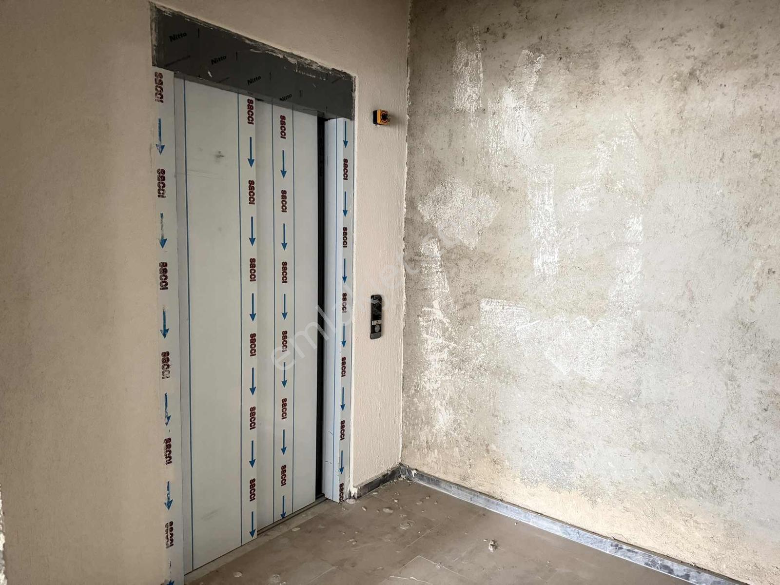 Toprak Gruptan Site İçi Sıfır 2+1 İskanlı Kapalı Otoparklı — fotoğraf 27