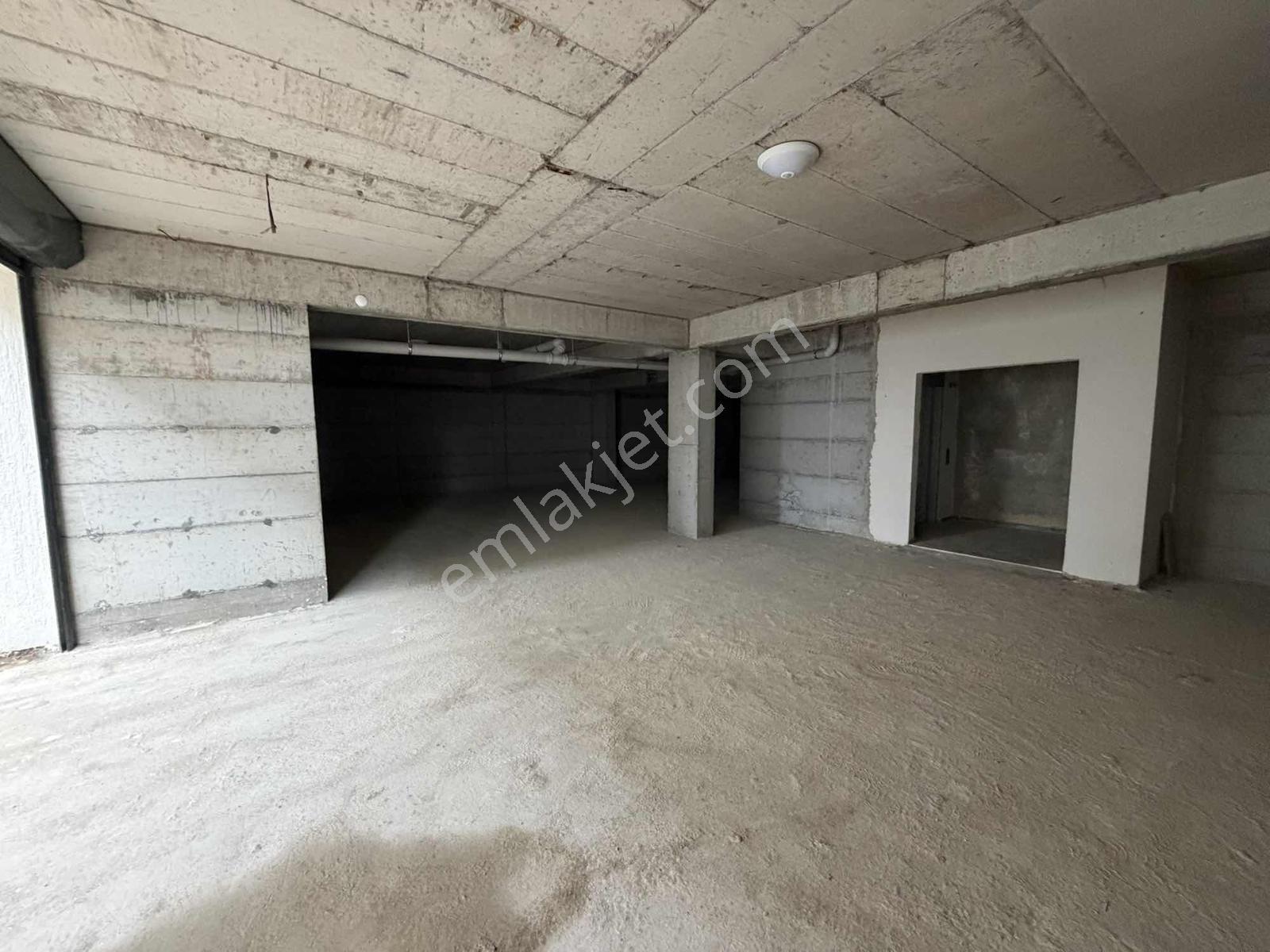 Toprak Gruptan Site İçi Sıfır 2+1 İskanlı Kapalı Otoparklı — fotoğraf 28