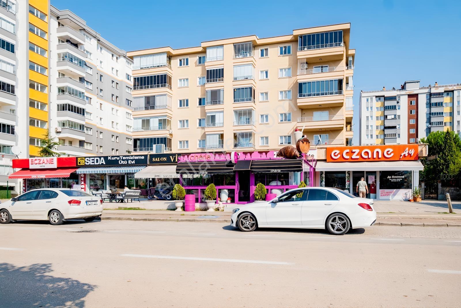 Remax Area Dan Altınşehir Merkezi Konumda Satılık 3+1 Daire