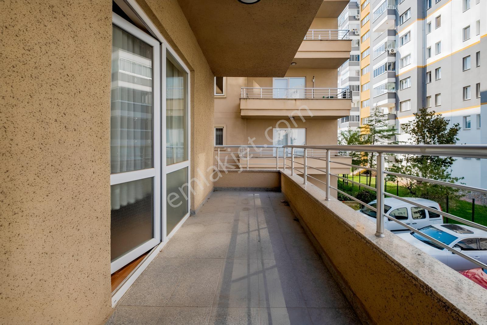 Remax Area Dan Altınşehir Merkezi Konumda Satılık 3+1 Daire — fotoğraf 6