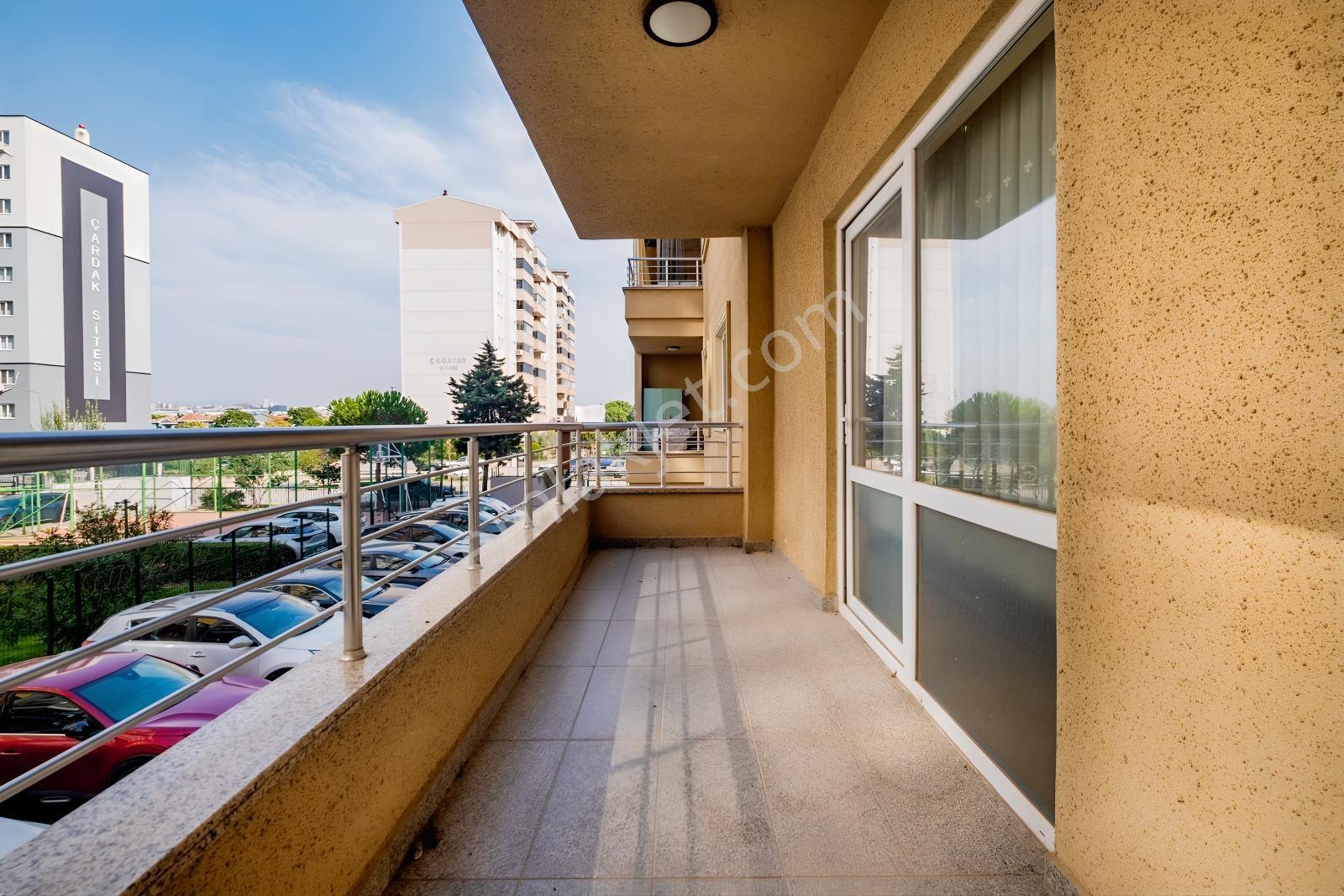 Remax Area Dan Altınşehir Merkezi Konumda Satılık 3+1 Daire — fotoğraf 7