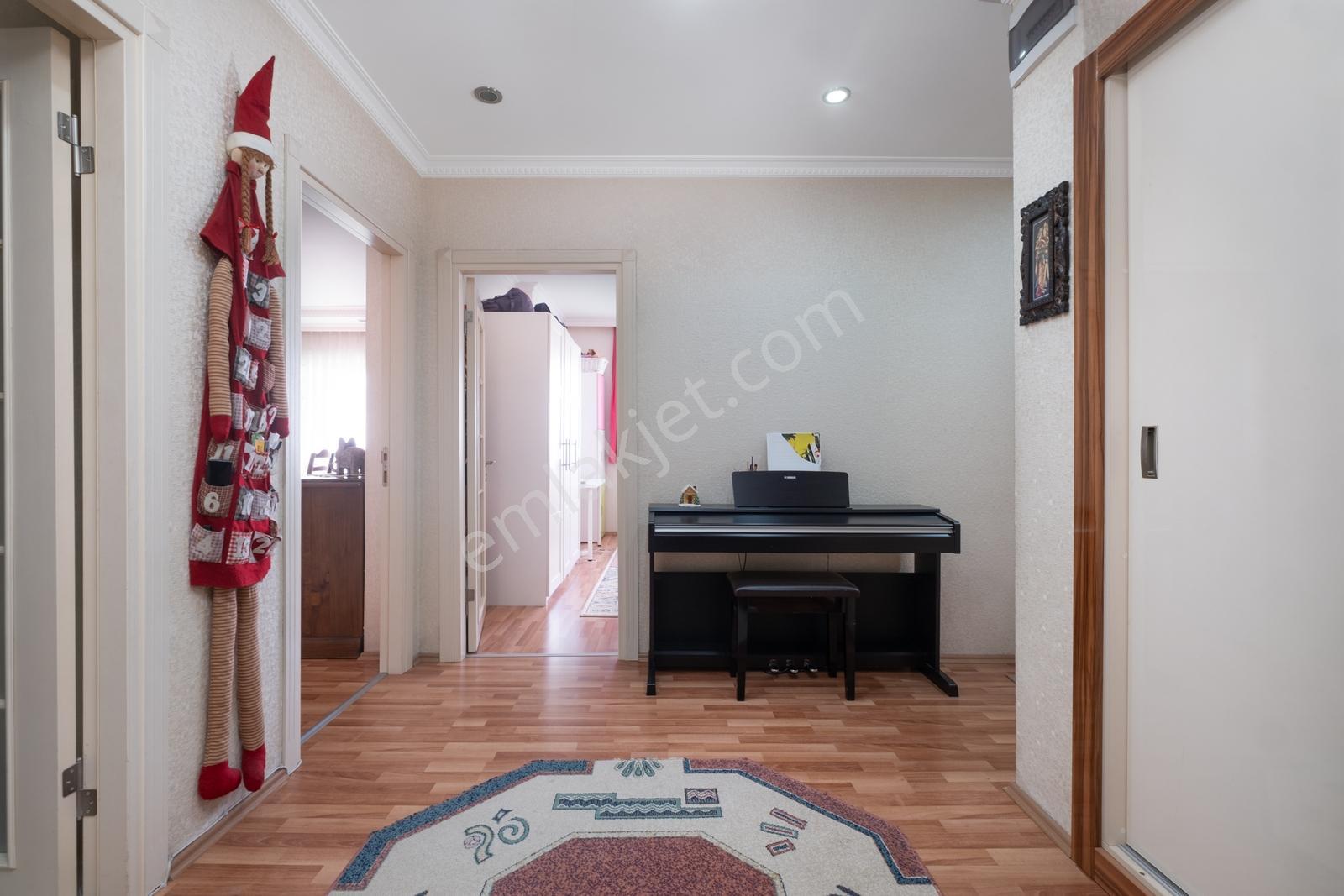 Remax Area Dan Altınşehir Merkezi Konumda Satılık 3+1 Daire — fotoğraf 16