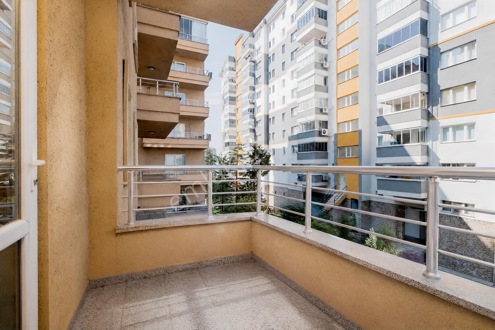 Remax Area Dan Altınşehir Merkezi Konumda Satılık 3+1 Daire — fotoğraf 25