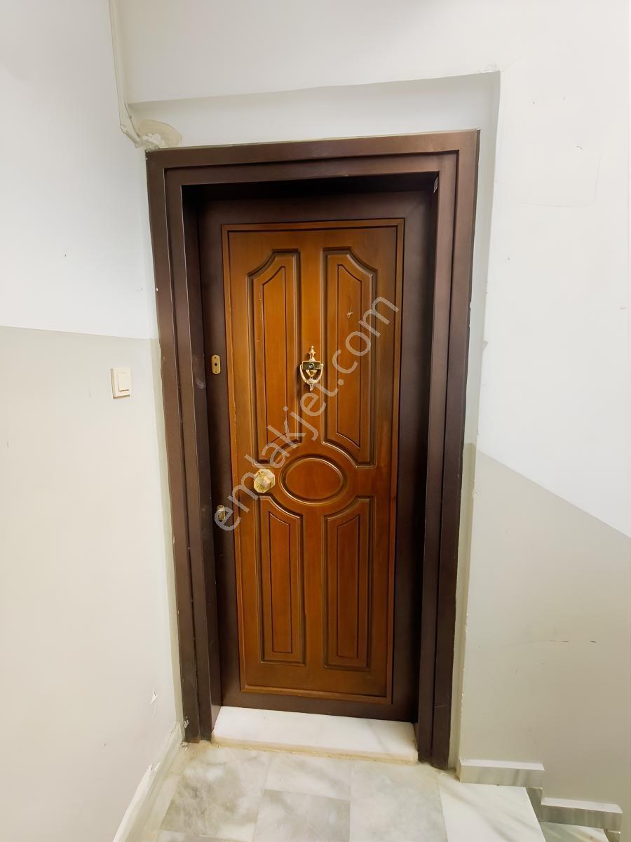 Cumhuriyet Mah Sitede 3+1 145 M2 4.kat Ç.balkon Kombi A.otopark — fotoğraf 5