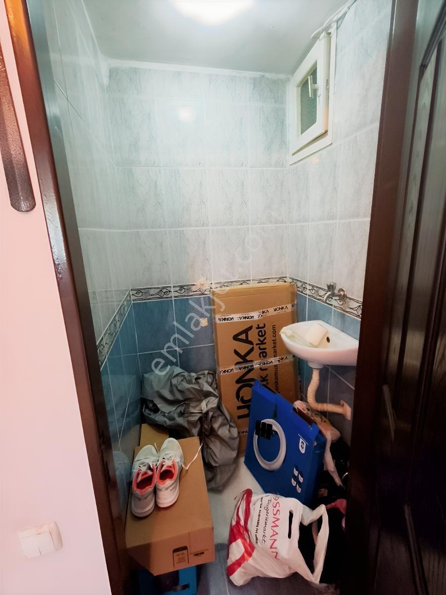 Cumhuriyet Mah Sitede 3+1 145 M2 4.kat Ç.balkon Kombi A.otopark — fotoğraf 6