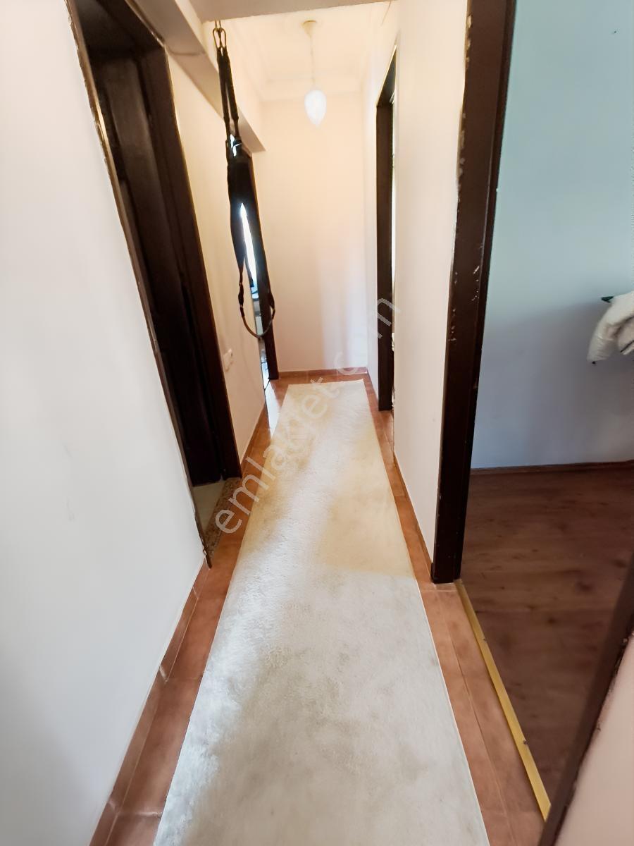Cumhuriyet Mah Sitede 3+1 145 M2 4.kat Ç.balkon Kombi A.otopark — fotoğraf 25