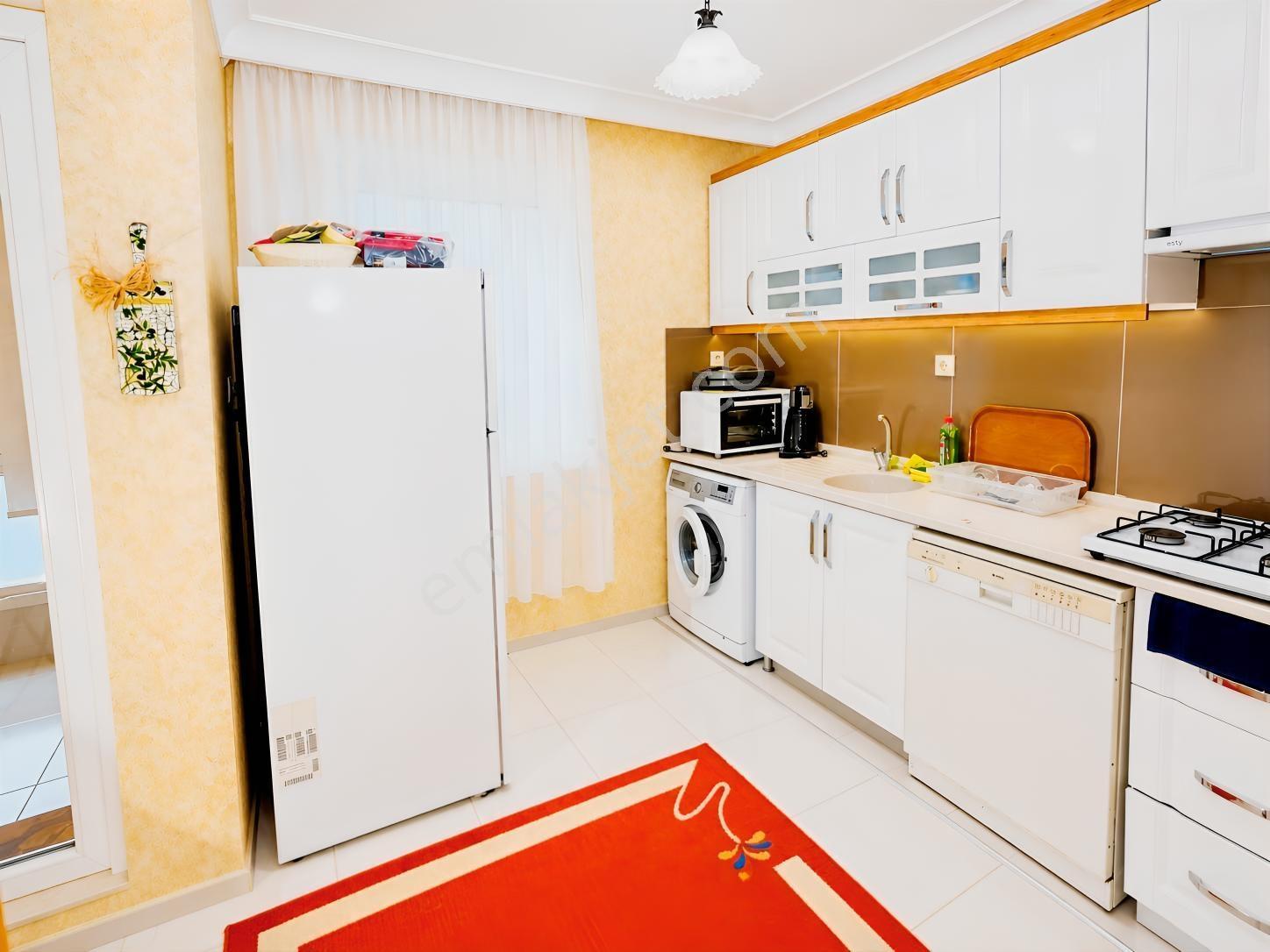 Sm Emlak'tan Karapürçek Mah Güney Batı Fırsat 2+1 Satılık Daire — fotoğraf 5
