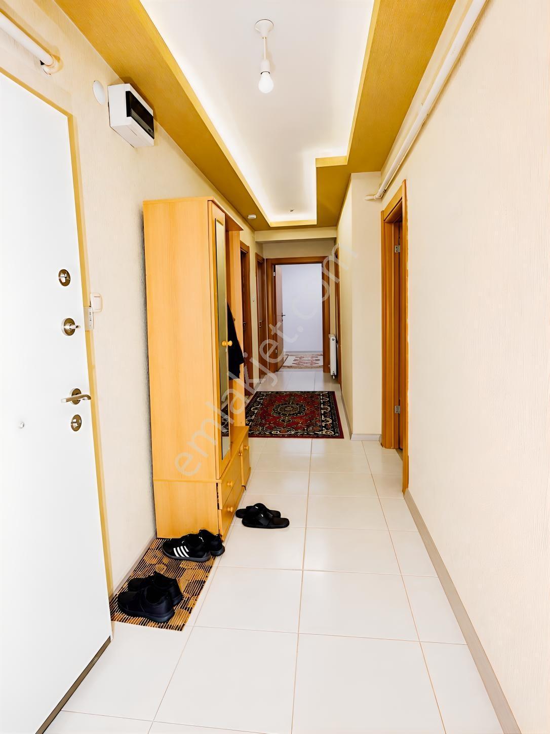 Sm Emlak'tan Karapürçek Mah Güney Batı Fırsat 2+1 Satılık Daire — fotoğraf 11