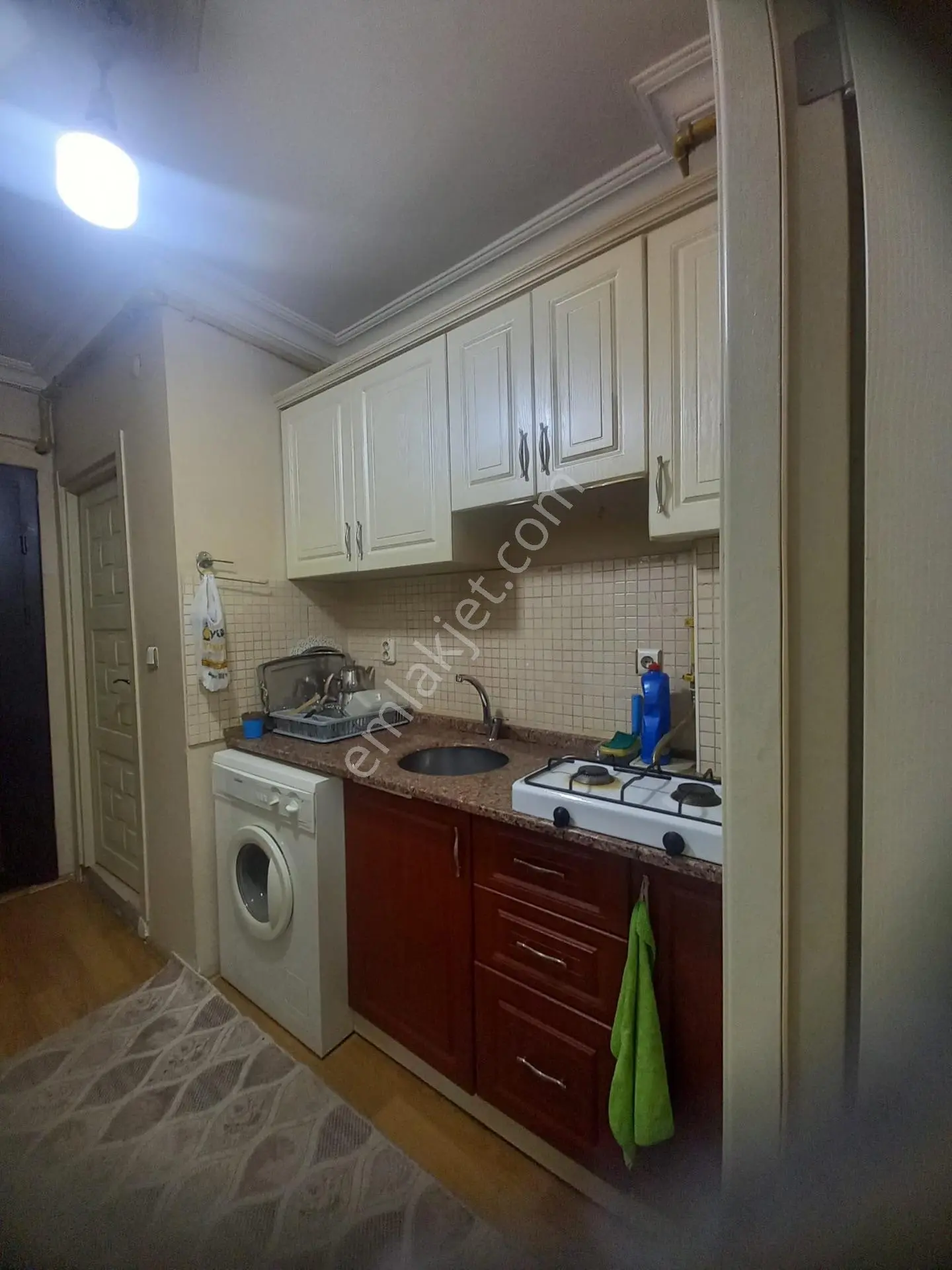 Tepebaşı Şirintepe'de Satılık Eşyalı 1+1 Daire — fotoğraf 2