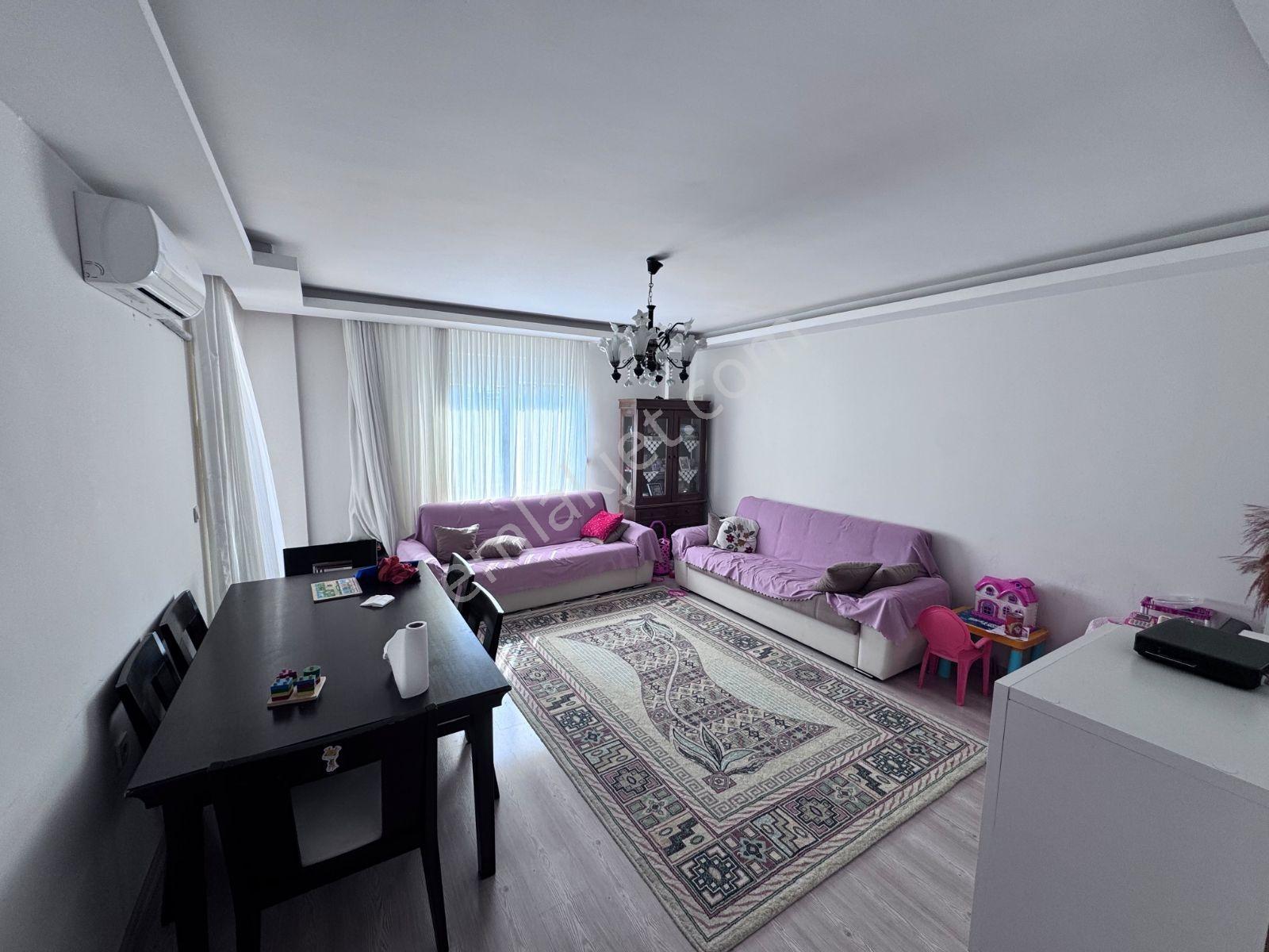 Kadriye Merkezde 3+1 Geniş Ara Katta Satılık Daire — fotoğraf 4