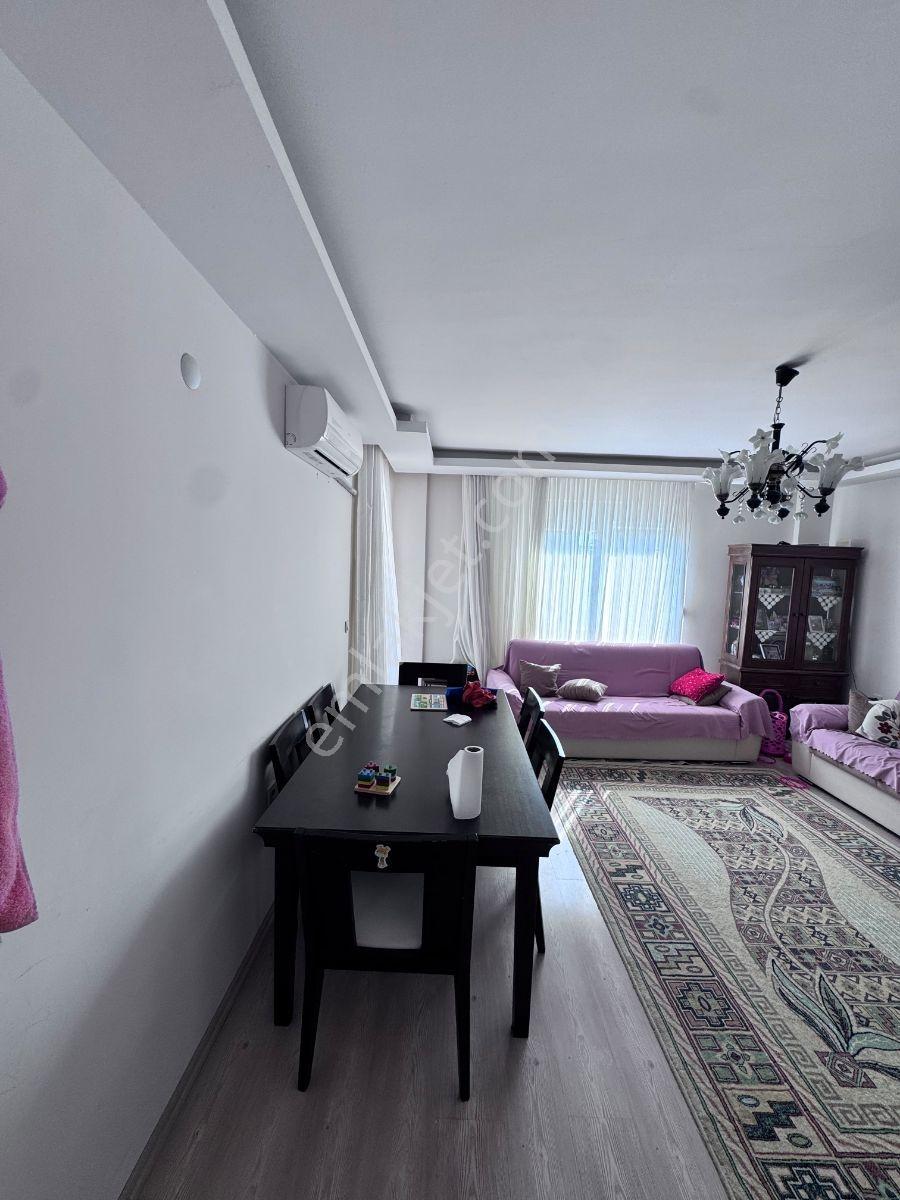 Kadriye Merkezde 3+1 Geniş Ara Katta Satılık Daire — fotoğraf 5