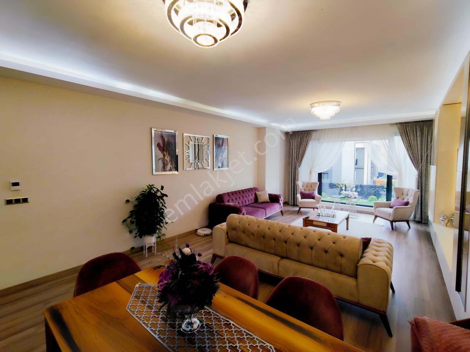 Yuva Karacakayada Satılık 5+2 Süper Lüks Villa Fırsatı